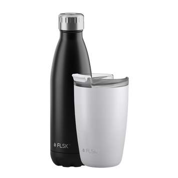 FLSK Trinkflasche und CUP To go-Becher aus der Essentials Series von FLSK